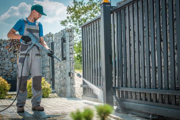 Best Gutter Cleaning  in Gang Mills, NY
